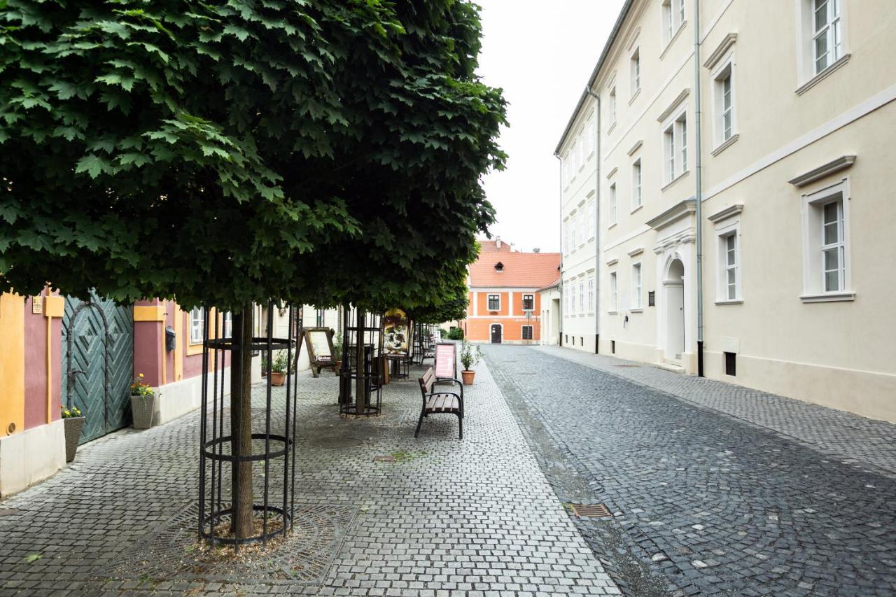 Benedict Hotel Kőszeg Exterior foto